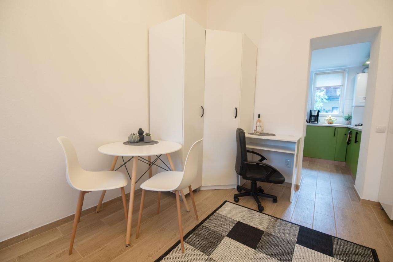 Bright Apartment